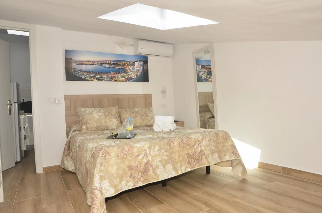 Affittacamere Alojamiento Del Sol Málaga